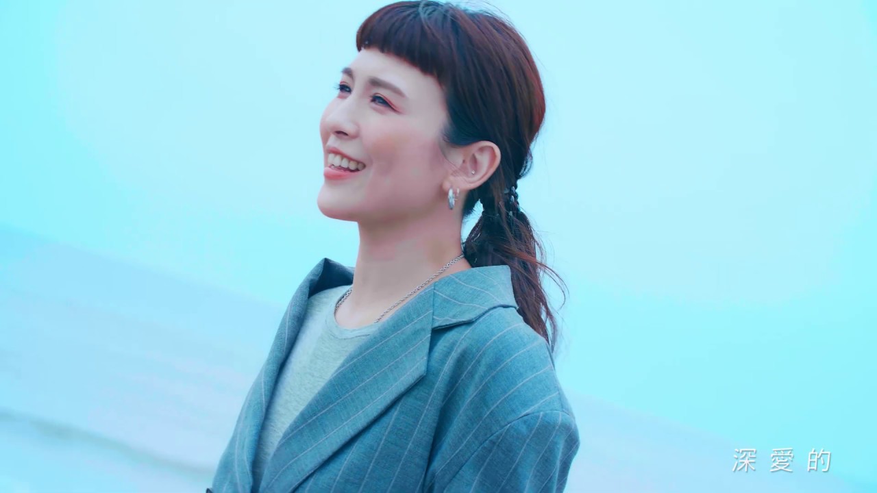 魏如昀 《深愛著Deeply in Love》Queen x Sennheiser “MOMENTUM True Wireless”  (Official MV)