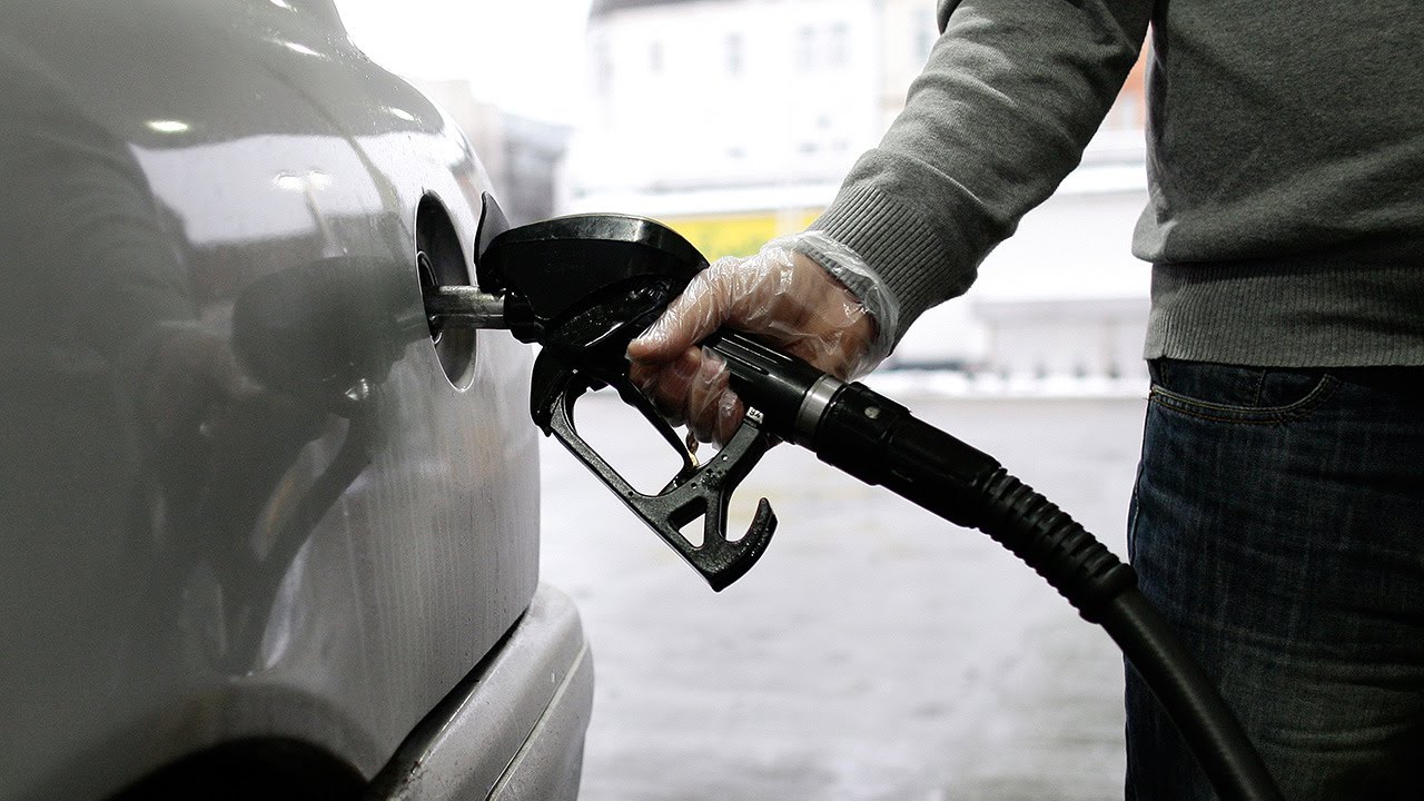 Stocks Pop on an Energy Rally; Oil Rebounds Above  Level