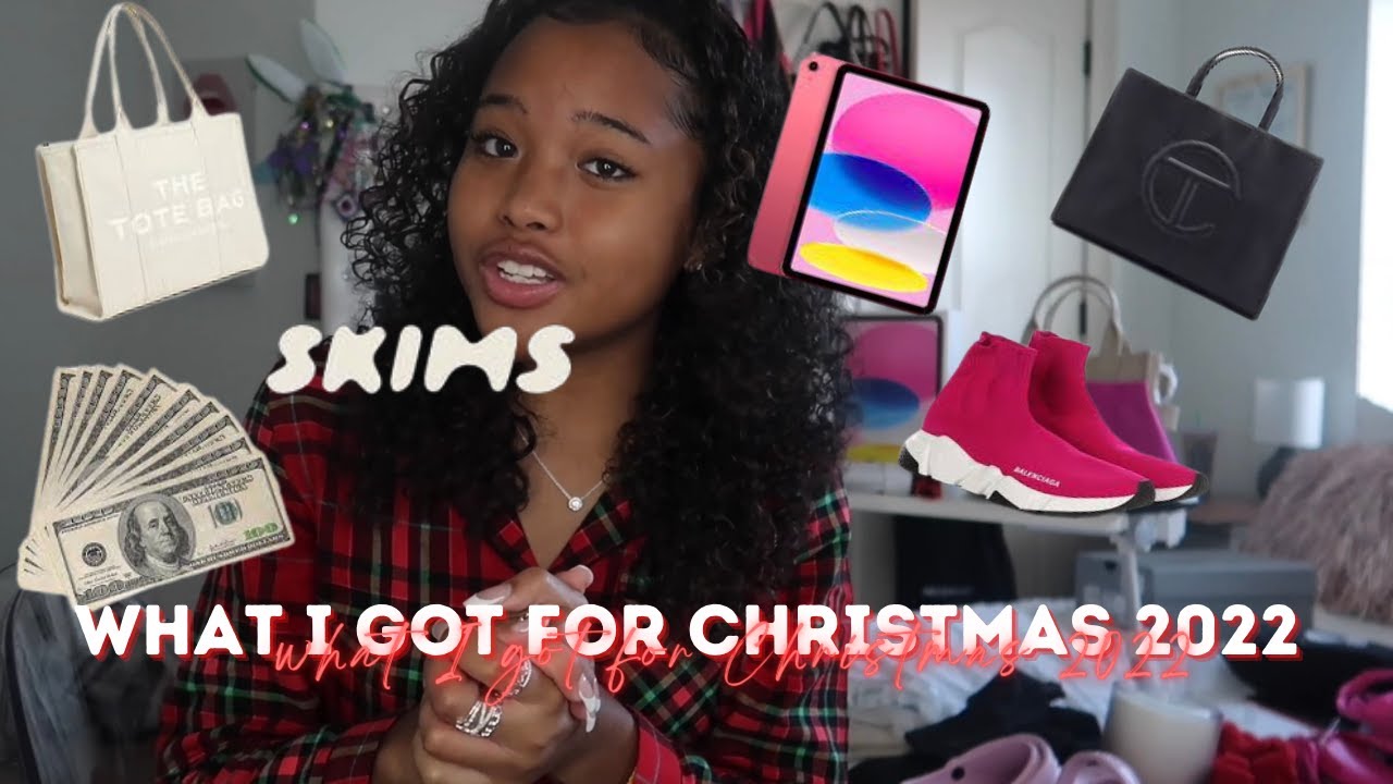WHAT I GOT FOR CHRISTMAS 2022 l skims, balencigas, marc jacobs & more!