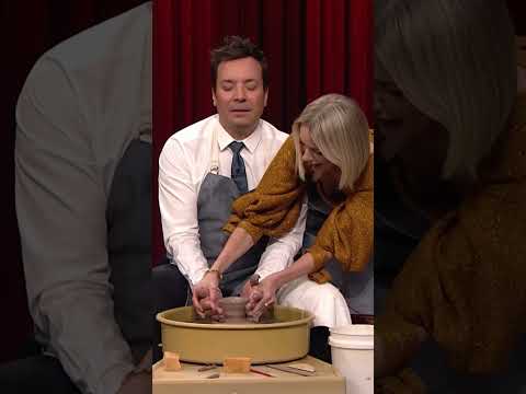 Jimmy shows #naomiwatts the pottery they created together the last time she was on the show! #shorts