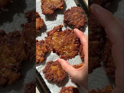 En mi TOP5 de las 1000 formas de hacer patatas | Latkes (tortitas de patata crujientes)