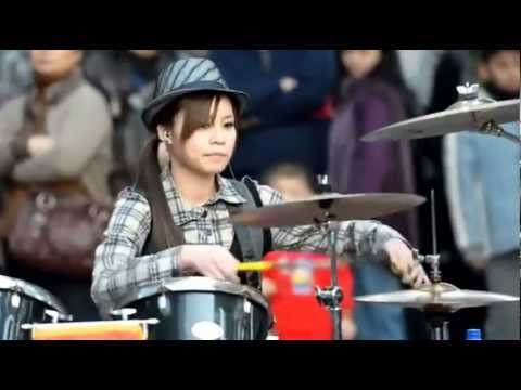 Drummer Girl Slam Dunk