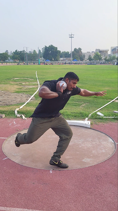 teknik lempar tolak peluru