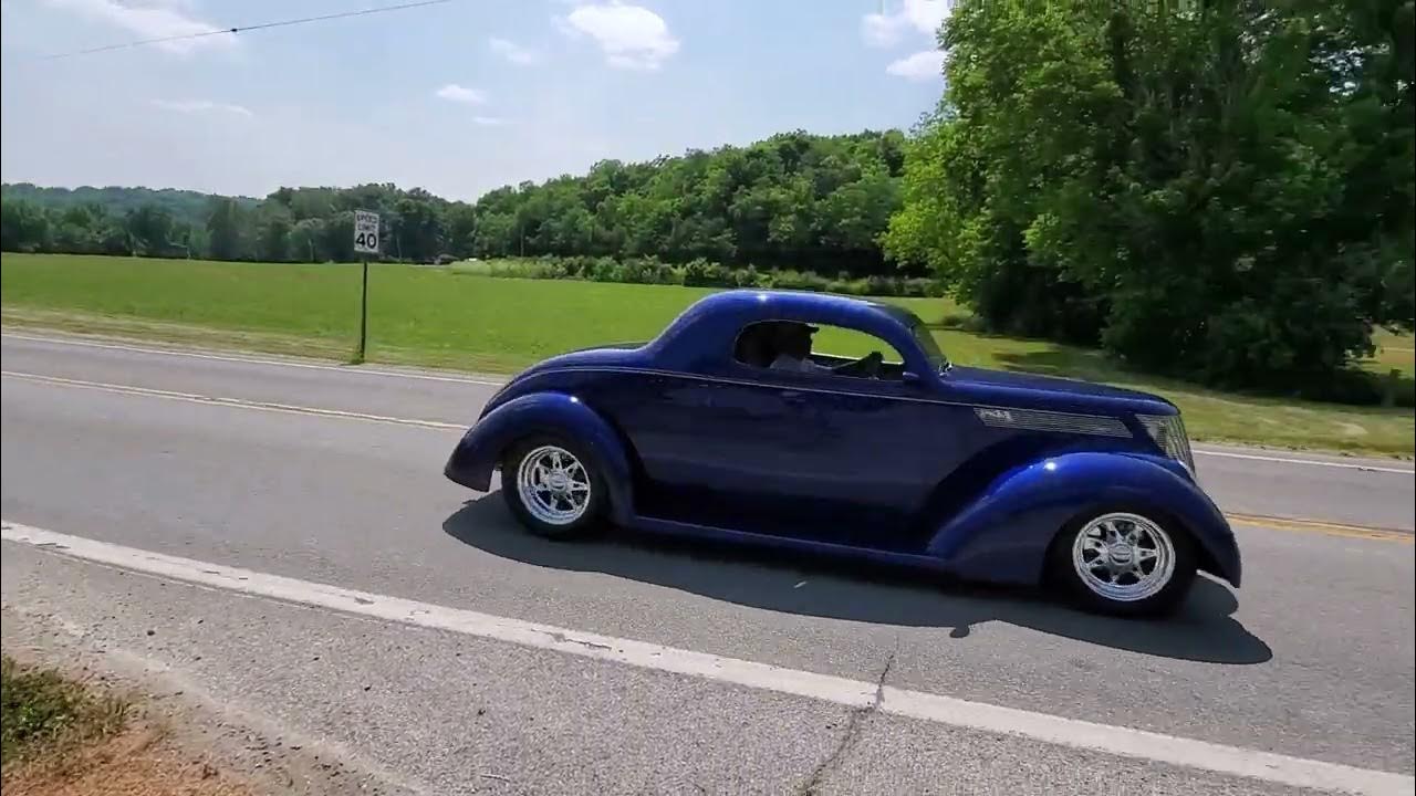 HARRISON OHIO VFW CARS LEAVING SHOW ONE GETS SIDEWAYS. YouTube