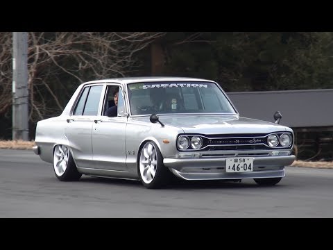 ハコスカ 大口径ホイール C10 シャコタン 車高短 Lowered Lowcar Exhaust Youtube