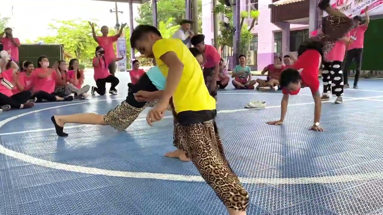 เกมส์ใส่กางเกงเฮฮาน้ำตาเล็ด🤣 #qspsportday #กีฬาสี #งานกีฬาสี #คลิปตลก