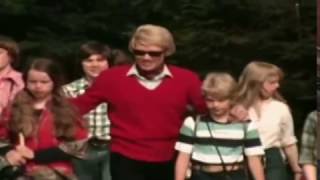 Video thumbnail of "Heino - Im Frühtau zu Berge 1974"