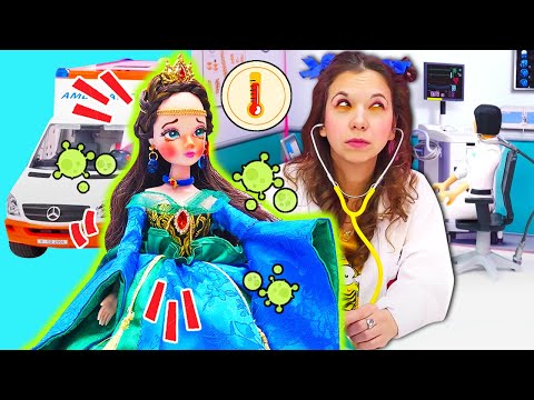 Видео: Видео про игры в куклы и больничку - Кукла Соня Роуз заболела! Кто будет вести модный показ нарядов?
