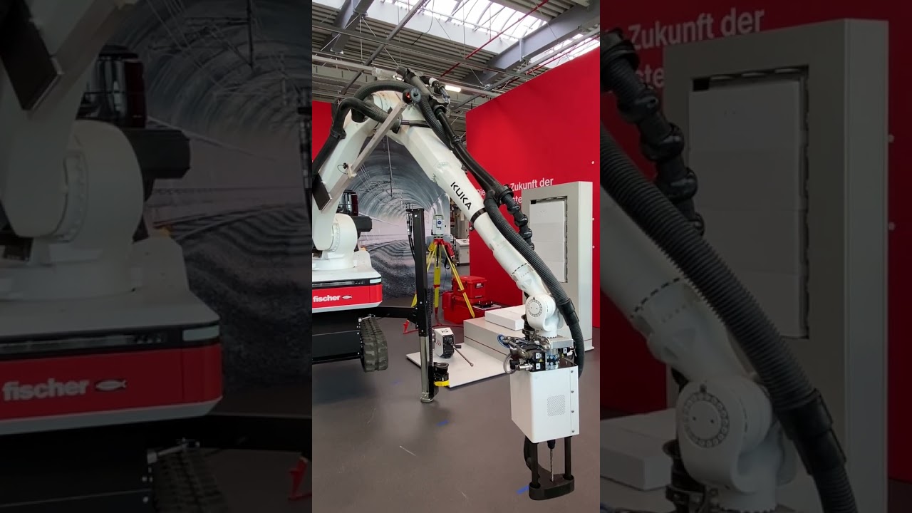 Der Roboter BauBot von fischer im Einsatz