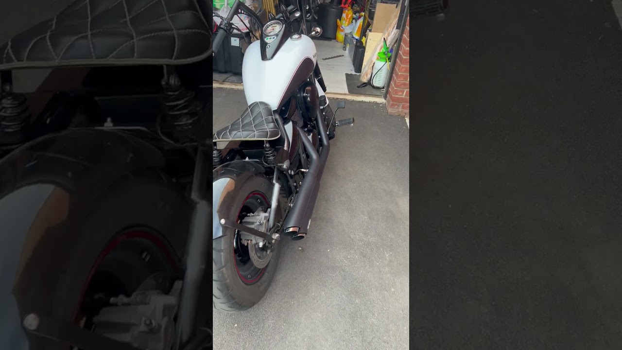 Kawasaki vn900 bobber vance&hince exhaust sound