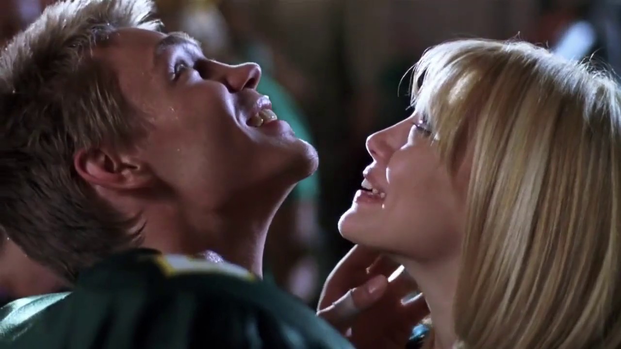 A Cinderella Story - Sam e Austin finalmente juntos - YouTube