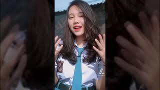 KUMPULAN TIKTOK CEWEK CANTIK JANG GANGGU