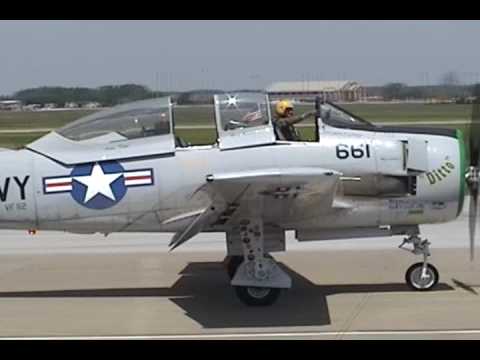 Langley AFB Airshow 2009 - Herb & Ditto in the T-28