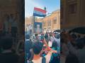 رفع صورة صدام حسين في بغداد شارع المتنبي