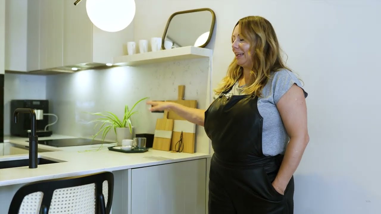 Maximise your Small Kitchen | Kitchen Corner Tour | Day True