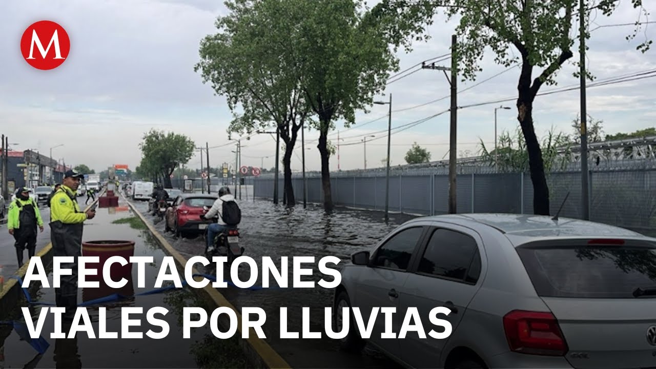 Inundación en Eje 1 Norte frente al AICM genera caos vial