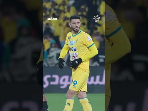 النجم مهند أبو طه يوج ه كلمة إلى التاريخي عمر السومة 