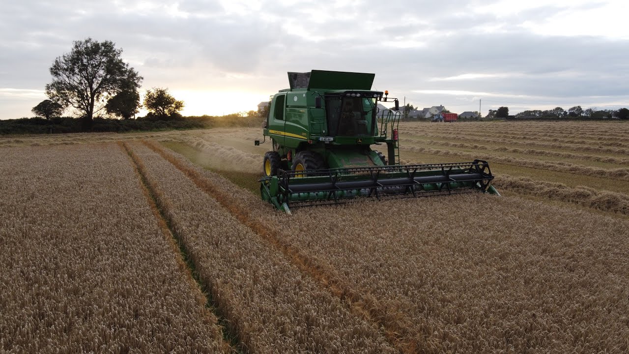 Harvest 2020 With Cooladine Farms | John Deere C670 Hillmaster! | 4K