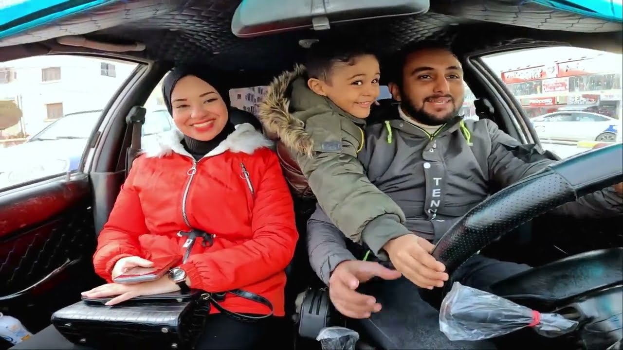 قررنا ننزل في عز التلج ناكل في الشارع🥶شوفوا الي حصل..!🤦‍♂️