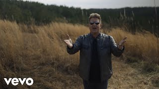 Watch Gary Levox The Distance video