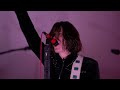 Capture de la vidéo Tyler Bryant & The Shakedown - "Where I Want You" Live