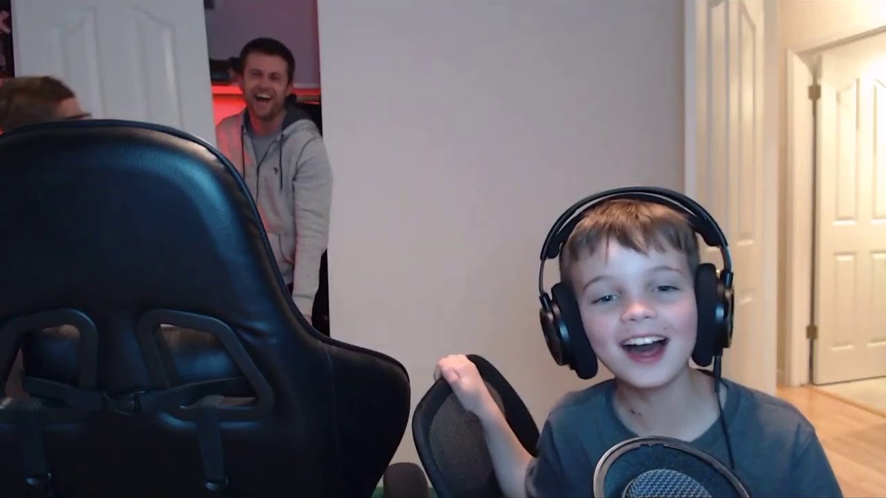 Schlamaddy scares Reese