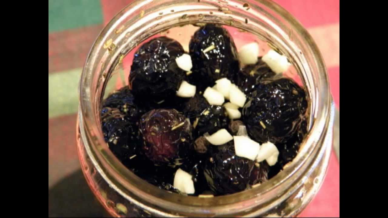 La préparation des olives noires après la cueillette - Gamm vert