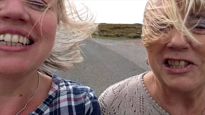 THEY WERE FILMING S3 POLDARK! (Demelza spotted!) W...