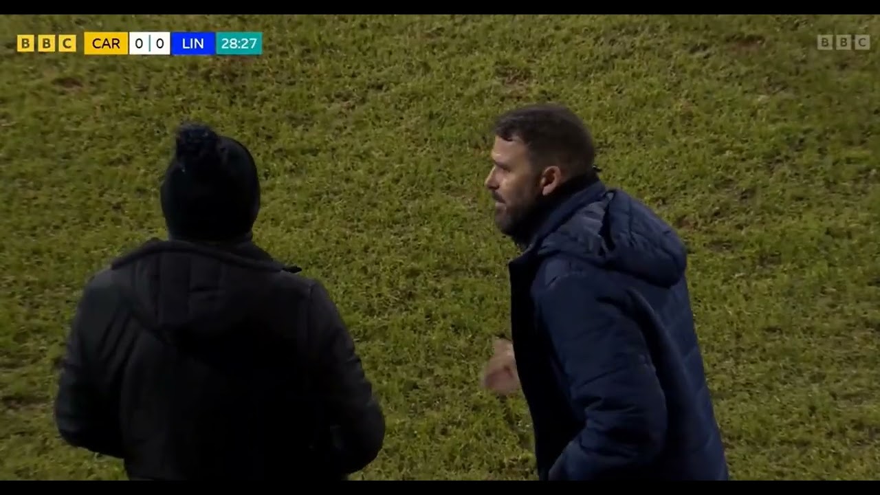 SHOCKING BEN HALL INJURY CARRICK RANGERS VS LINFIELD 2026 IRISH PREMIERSHIP FOOTBALL