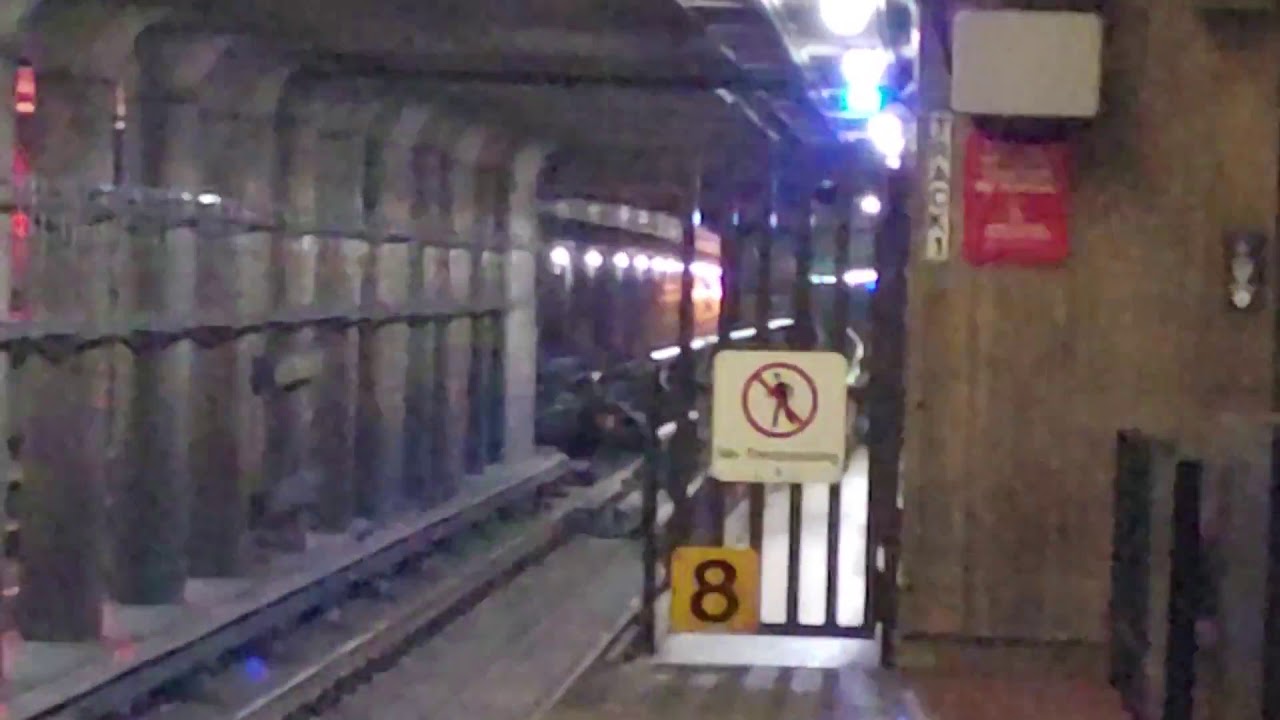 (60FPS) WMATA MetroRail Kawasaki 7000 Series Trains on the Orange