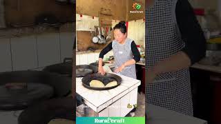 FLIPPING Hot Bread With Bare Hands! 🥯 Witness the Incredible Skill of Traditional Wok Baking! #food