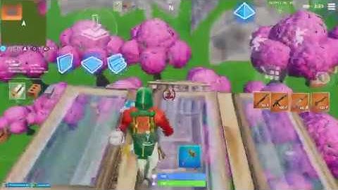 Brother trash talks so i 1v1 him Fortnite Mobile iphone 8 - 4 finger claw