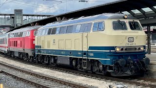 218 446 ozeanblau/beige „Meike“ und 218 414 am IC 2013 „Allgäu“ in Ulm