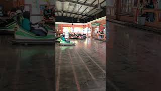 bermain seru wahana boom boom car 🏎️🚗#shorts #shortvideo #funny #viralvideo #fyp