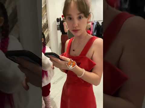 ЗАКЛЕИВАЮ БЛОГЕРОВ 😬 НА МЕНЯ НАПАЛИ❗️
