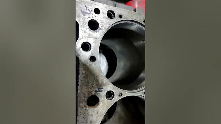 ISUZU 4HG1 d115.замена гильз.2-я попытка.