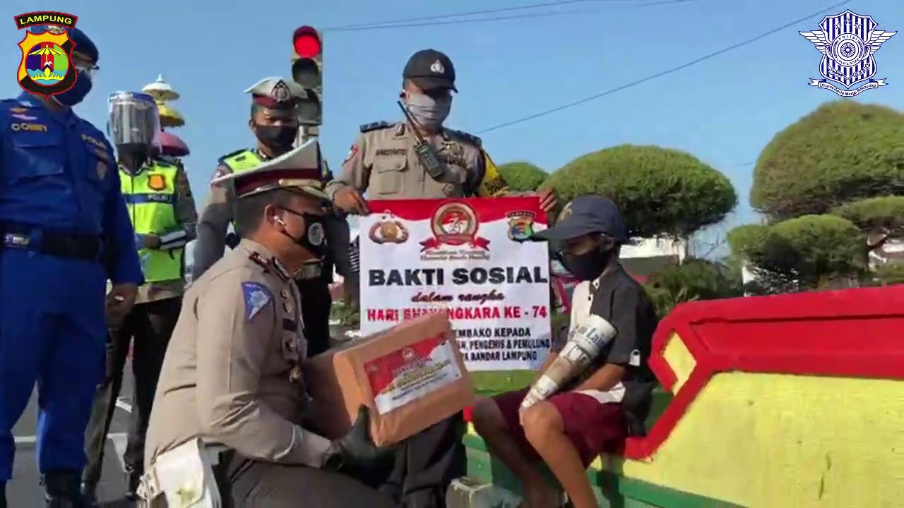 Bakti sosial dalam rangka hari Bhayangkara ke 74 kota Bandarlampung
