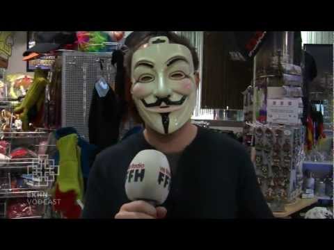 Video: Wie Erstelle Ich Eine Guy-Fawkes-Maske?