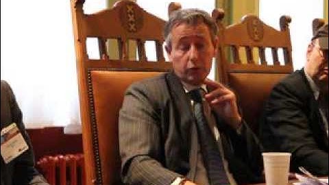 ENG 2- 3 Open Source Conference 2012 roundtable Red Hat, Dell, IBM, Accenture