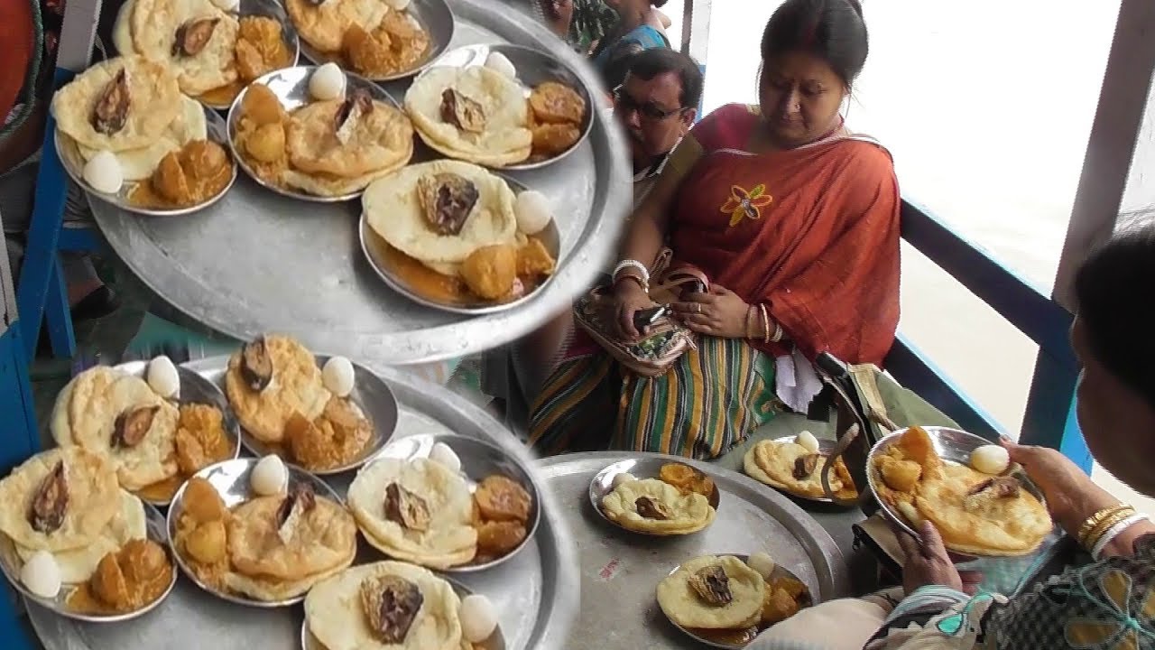 Indian Street Food | Nan Puri Making on Boat | People Enjoying Rainy Day Picnic On Vessel Boat