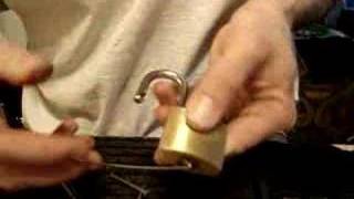 AMERICAN 40mm brass padlock picked spp