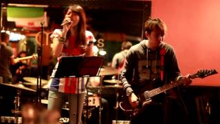 Janice and The Supertank ft AndyEve - Sweet Child O' Mine  HD