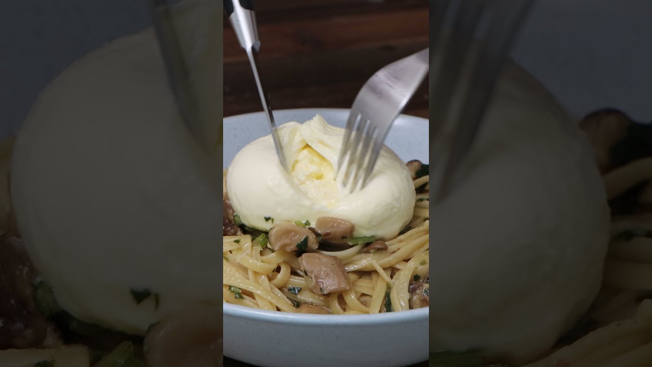 Creamy Mushroom Pasta Without Cream | Vincenzo