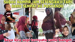 Sudah Hampir Jam Setengah 11 Tapi Baru Sempat Ke Posyandu Bareng Sefan.