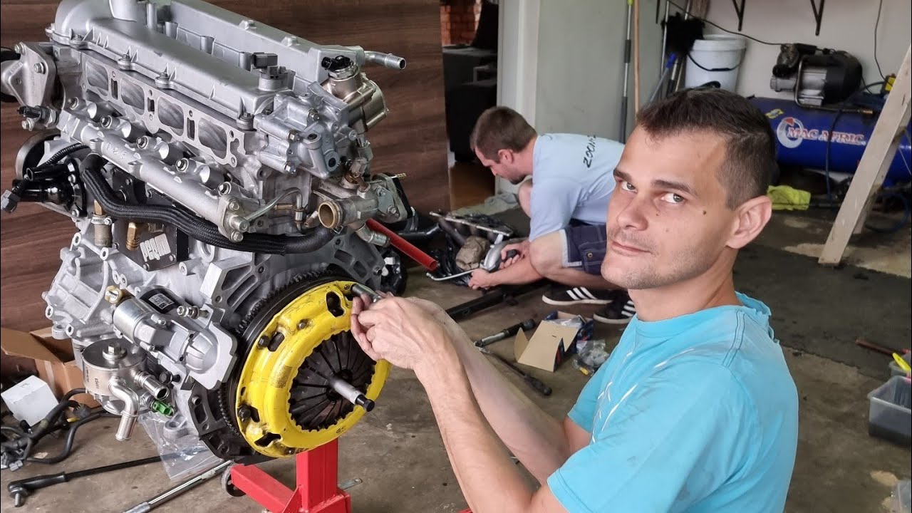 E5 : Engine Install and Startup - YouTube