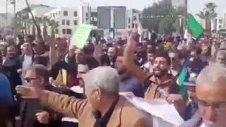 #حراك في بجاية يردون القضاء على جيش والاسلام.... هذا هو مطلب زواف.... لراه واقع الان