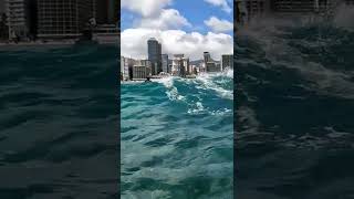Surfing Waikiki Beach @Paradise-Surfbreak | It was a windy surf lesson