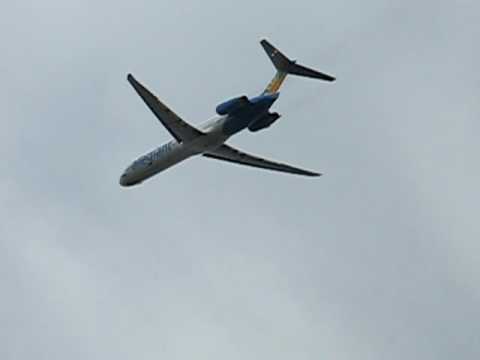 MD-82 Takeoff Huntington, WV Tri-State Airport