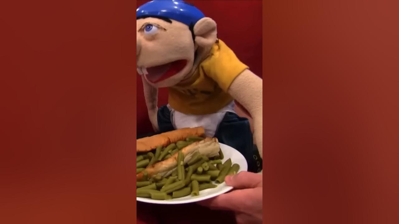 Jeffy Eats Greenbeans! #viral #funny #smljeffy #jeffy #sml #puppet # ...