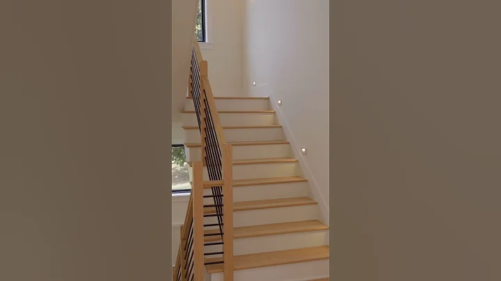 1416 S Greenbrier Street | Just Listed